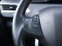 Peugeot 2008 1.2 PureTech Blue Lion Automaat | Navigatie | Panorama-dak | Cruise Control | Trekhaak | Apple Carplay & Android Auto | 16" LMV | All-season
