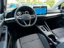 Volkswagen Golf 1.5 eTSI Life Edition Sfeerverlichting / Carplay