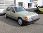 Mercedes-Benz 200-Serie 200-500 (W124) Smetteloze auto 1985 Belastingvrij !!
