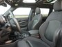 MINI Clubman 1.5 Cooper Chili, Automaat / Apple Carplay / Schuifdak / Stoelverwarming / Keyless / LED verlichting / Parkeersensoren / 17 '' LMV