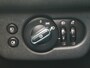 MINI Clubman 1.5 Cooper Chili, Automaat / Apple Carplay / Schuifdak / Stoelverwarming / Keyless / LED verlichting / Parkeersensoren / 17 '' LMV
