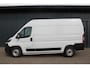 Opel Movano 2.2D 140 S&S L2H2 3.5t Automaat | Navigatie | Camera | DAB | Trekhaak | All Seasons Banden | 180 achterdeuren | Sidebars