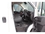 Opel Movano 2.2D 140 S&S L2H2 3.5t Automaat | Navigatie | Camera | DAB | Trekhaak | All Seasons Banden | 180 achterdeuren | Sidebars