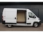 Opel Movano 2.2D 140 S&S L2H2 3.5t Automaat | Navigatie | Camera | DAB | Trekhaak | All Seasons Banden | 180 achterdeuren | Sidebars