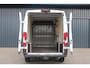 Opel Movano 2.2D 140 S&S L2H2 3.5t Automaat | Navigatie | Camera | DAB | Trekhaak | All Seasons Banden | 180 achterdeuren | Sidebars