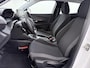 Peugeot 2008 SUV Active 130pk | Navigatie | Climate Control | Cruise Control | Parkeersensoren | Elektrisch inklapbare spiegels | Led koplampen | Bluetooth | Apple CarPlay / Android Auto | DAB+ radio | Automatisch dimlicht | Regensensor | Multifunctioneel lederen stuurwiel | 16” lichtmetalen velgen |