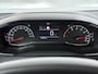 Peugeot 2008 SUV Active 130pk | Navigatie | Climate Control | Cruise Control | Parkeersensoren | Elektrisch inklapbare spiegels | Led koplampen | Bluetooth | Apple CarPlay / Android Auto | DAB+ radio | Automatisch dimlicht | Regensensor | Multifunctioneel lederen stuurwiel | 16” lichtmetalen velgen |
