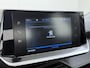 Peugeot 2008 SUV Active 130pk | Navigatie | Climate Control | Cruise Control | Parkeersensoren | Elektrisch inklapbare spiegels | Led koplampen | Bluetooth | Apple CarPlay / Android Auto | DAB+ radio | Automatisch dimlicht | Regensensor | Multifunctioneel lederen stuurwiel | 16” lichtmetalen velgen |