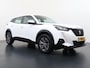 Peugeot 2008 SUV Active 130pk | Navigatie | Climate Control | Cruise Control | Parkeersensoren | Elektrisch inklapbare spiegels | Led koplampen | Bluetooth | Apple CarPlay / Android Auto | DAB+ radio | Automatisch dimlicht | Regensensor | Multifunctioneel lederen stuurwiel | 16” lichtmetalen velgen |