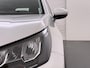 Peugeot 2008 SUV Active 130pk | Navigatie | Climate Control | Cruise Control | Parkeersensoren | Elektrisch inklapbare spiegels | Led koplampen | Bluetooth | Apple CarPlay / Android Auto | DAB+ radio | Automatisch dimlicht | Regensensor | Multifunctioneel lederen stuurwiel | 16” lichtmetalen velgen |