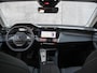 Peugeot 408 Allure Advantage 1.6 HYbrid 225pk Automaat DODE HOEK | CAMERA VOOR + ACHTER | DAB | STOELVERWARMING | 19''LM