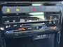 Volkswagen T-Cross 1.0 TSI DSG R-Line | Camera | Trekhaak | Led gril | 4-season | Carplay | Rijklaar incl. garantie