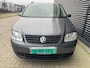 Volkswagen Touran 1.6-16V FSI Optive I