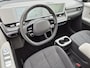 Hyundai Ioniq 5 Connect 77.4 kWh / SOH 100% / Fabrieksgarantie tot 04-2028 / Dealer onderhouden / All season banden / CCS snellader / warmtepomp / Trekgewicht 1600 kg / Stuur- & Stoelverwarming / Achterutrijcamera / cruise control adaptief / Keyless Entry/Start /