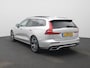 Volvo V60 2.0 T6 Recharge AWD R-Design | PANORAMADAK | HEAD-UP DISPLAY | HARMAN KARDON | STOELVERWARMING | STUURVERWARMING | MEMORY STOELEN | 360 CAMERA | ELEKTRISCHE ACHTERKLEP |