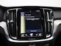 Volvo V60 2.0 T6 Recharge AWD R-Design | PANORAMADAK | HEAD-UP DISPLAY | HARMAN KARDON | STOELVERWARMING | STUURVERWARMING | MEMORY STOELEN | 360 CAMERA | ELEKTRISCHE ACHTERKLEP |