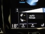 Volvo V60 2.0 T6 Recharge AWD R-Design | PANORAMADAK | HEAD-UP DISPLAY | HARMAN KARDON | STOELVERWARMING | STUURVERWARMING | MEMORY STOELEN | 360 CAMERA | ELEKTRISCHE ACHTERKLEP |