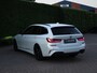BMW 3-Serie Touring 320i High Executive Ed. M Sport | Panoramadak | Headup | Camera