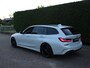 BMW 3-Serie Touring 320i High Executive Ed. M Sport | Panoramadak | Headup | Camera