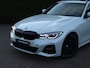 BMW 3-Serie Touring 320i High Executive Ed. M Sport | Panoramadak | Headup | Camera