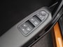 Renault Captur 1.0 TCe 100 Intens | LED verlichting | Keyless entry | Climate control | Achteruitrijcamera | Trekhaak | 1200kg trekgewicht |