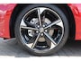 Toyota Yaris 1.5 HYBRID 130 EXECUTIVE NIEUW! BLIND-SPOT JBL-AUDIO HUD PANODAK P-SENSOREN STOEL/STUURVERW KEYLESS APPLE/ANDROID AD-CRUISE