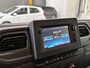 Renault Master T35 2.3 dCi 135Pk L2H2 Work Edition | Betimmering | Navigatie | Trekhaak | Parkeersensoren Voor & Achter | Achteruitrijcamera | Apple Carplay/Android Auto | Side Bars | Cruise Control | Airco | Elektrische ramen |