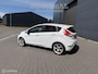 Ford Fiesta 1.25 4-cilinder – Nieuwe distributieriem – 4 nieuwe all-seasonbanden – Airco – Stoelverwarming