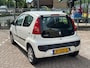 Peugeot 107 1.0-12V XS Schade Auto
