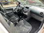 Peugeot 107 1.0-12V XS Schade Auto