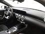 Mercedes-Benz A-klasse 180 AMG Line / Achteruitrijcamera / Panaroma-dak /