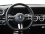 Mercedes-Benz A-klasse 180 AMG Line / Achteruitrijcamera / Panaroma-dak /
