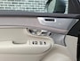 Volvo XC90 2.0 T8 Plug-in hybrid AWD Ultra Bright Exec. Ed. | Luchtvering | Geventileerde Nappa lederen stoelen met massage | Bowers en Wilkins Audio | Gelaagd glas | 22" velgen