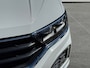 Volkswagen T-Roc 1.5 150pk TSI Sport Winterpakket | Navigatie 'Discover Media' | Achteruitrijcamera (Rear View)