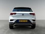 Volkswagen T-Roc 1.5 150pk TSI Sport Winterpakket | Navigatie 'Discover Media' | Achteruitrijcamera (Rear View)