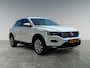 Volkswagen T-Roc 1.5 150pk TSI Sport Winterpakket | Navigatie 'Discover Media' | Achteruitrijcamera (Rear View)