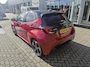 Toyota Yaris 1.5 Hybrid 130 Executive NIEUW DIRECT LEVERBAAR! STOEL/STUURVERW 17'' LM-VELGEN PARK-SENSOREN BLIND-SPOT CLIMA KEYLESS LEER NAVI CAMERA APPLE/ANDROID LED