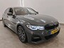 BMW 3-Serie 330e 292pk PHEV High Executive M Sport | SOH 93% | Leder | Stoelverwarming | Elektrische stoelen | HUD | CarPlay | ACC
