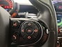 MINI Cooper 5-Deurs 1.5 Chili | Navigatie | LM Velgen 17" | Voorstoelen Verwarmd | Elektrisch Glazen Panoramadak | Cruise Control | Adaptieve LED Koplampen | Airco |