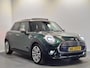 MINI Cooper 5-Deurs 1.5 Chili | Navigatie | LM Velgen 17" | Voorstoelen Verwarmd | Elektrisch Glazen Panoramadak | Cruise Control | Adaptieve LED Koplampen | Airco |