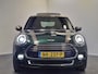 MINI Cooper 5-Deurs 1.5 Chili | Navigatie | LM Velgen 17" | Voorstoelen Verwarmd | Elektrisch Glazen Panoramadak | Cruise Control | Adaptieve LED Koplampen | Airco |