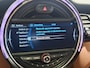 MINI Cooper 5-Deurs 1.5 Chili | Navigatie | LM Velgen 17" | Voorstoelen Verwarmd | Elektrisch Glazen Panoramadak | Cruise Control | Adaptieve LED Koplampen | Airco |