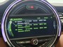 MINI Cooper 5-Deurs 1.5 Chili | Navigatie | LM Velgen 17" | Voorstoelen Verwarmd | Elektrisch Glazen Panoramadak | Cruise Control | Adaptieve LED Koplampen | Airco |