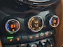 MINI Cooper 5-Deurs 1.5 Chili | Navigatie | LM Velgen 17" | Voorstoelen Verwarmd | Elektrisch Glazen Panoramadak | Cruise Control | Adaptieve LED Koplampen | Airco |