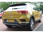 Volkswagen T-Roc 1.5 TSI *Sport* | Trekhaak | Carplay | Camera | Adaptive Cruise & Climate Control | Camera | Stoel & Stuur Verwarming | Navigatie | Privacy | PDC |