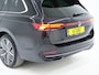 Volkswagen Passat Variant 1.5 eHybrid 204PK | Leder/Alcantara | Massage | Stoelkoeling | Trekhaak | HUD | 360 | Keyless