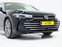 Volkswagen Passat Variant 1.5 eHybrid 204PK | Leder/Alcantara | Massage | Stoelkoeling | Trekhaak | HUD | 360 | Keyless