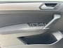 Volkswagen Touran 1.5 150pk TSI Highline 7p Panoramaschuif-kanteldak | Navigatie 'Discover Media' | Achteruitrijcamera (Rear View)