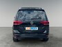 Volkswagen Touran 1.5 150pk TSI Highline 7p Panoramaschuif-kanteldak | Navigatie 'Discover Media' | Achteruitrijcamera (Rear View)