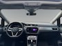 Volkswagen Touran 1.5 150pk TSI Highline 7p Panoramaschuif-kanteldak | Navigatie 'Discover Media' | Achteruitrijcamera (Rear View)